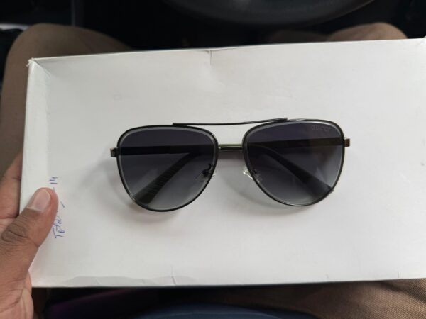 Premium Aviator Sunglasses with Black Frame and Gradient Black Lenses - Image 4